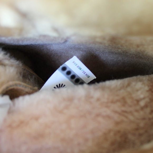 NEW UGG Classic Over the Knee Lace-Up Boot - Picture 13 of 16